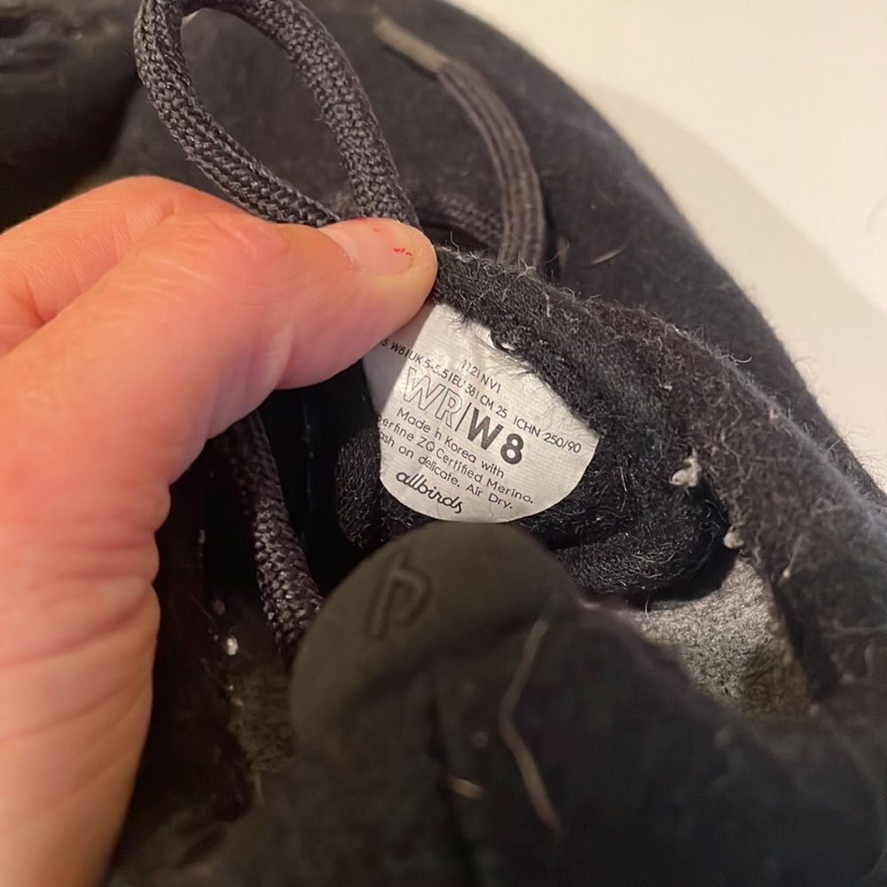 AllBirds wool black tennis shoes. They are a woman’s size 8 - Picture 9 of 9